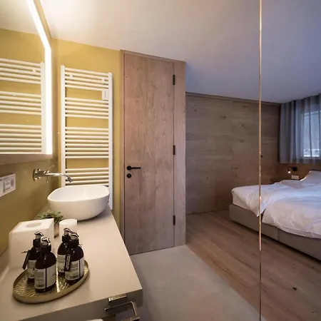 Ovina'S Haus Apartment Campo Tures Exterior photo