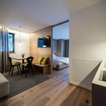 Ovina'S Haus Apartment Campo Tures Exterior photo