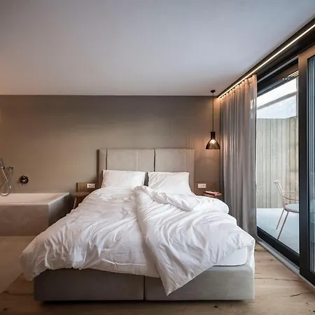 Ovina'S Haus Apartment Campo Tures Exterior photo