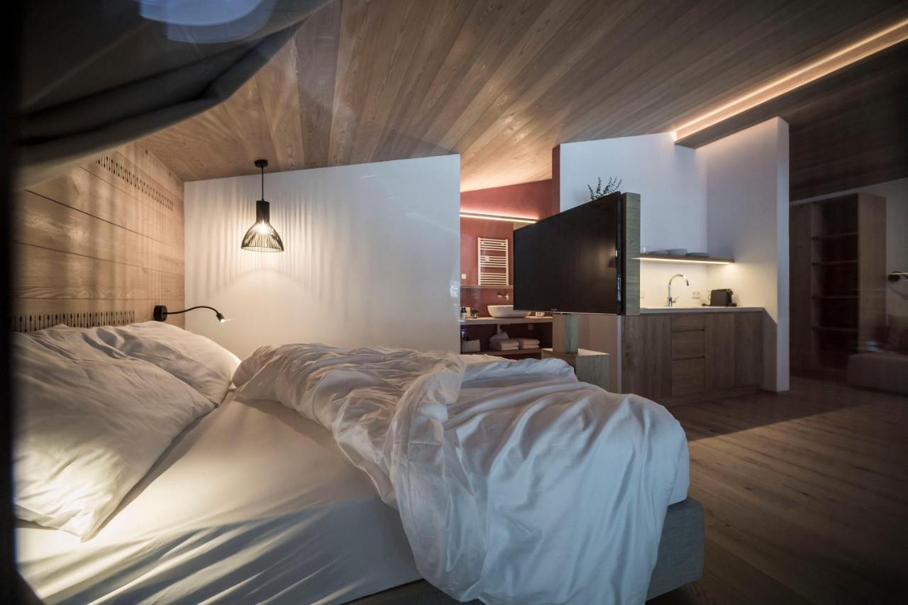 Ovina's Haus Apartment